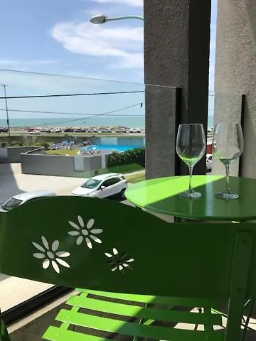 RENAMAR DEPARTAMENTOS Mar del Plata - Frente al mar